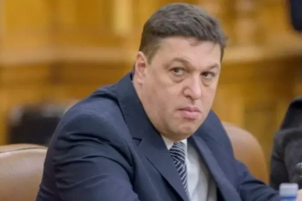 Șerban Nicolae a ieșit din grupul senatorilor PSD. Marian Pavel a demisionat din Senat