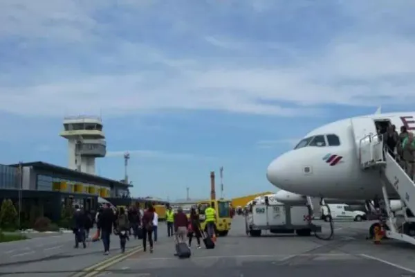 O mamă și-a "denunțat" fiicele care veneau din Italia, din zonele cu focar de coronavirus. Aeroportul Timișoara, în alertă