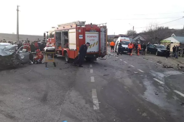 Plan roșu de intervenție în Vaslui. Accident rutier cu doi morți și șase răniți