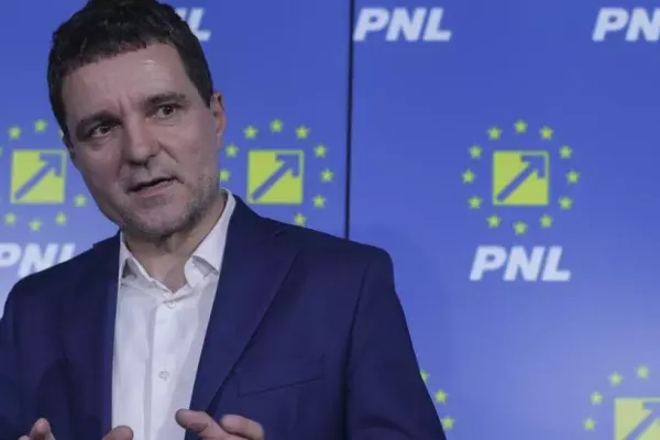 Nicușor Dan, candidat oficial al PNL la Primăria Capitalei