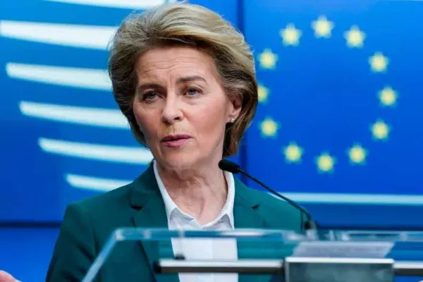 Ursula von der Leyen promovează vaccinul AstraZeneca. Ce mesaj a transmis Președintele C.E. celor care au ezitări