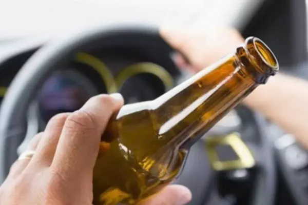 Autobuz cu pasageri, accident grav, în Râmnicu Vâlcea. Șoferul, aproape în comă alcoolică