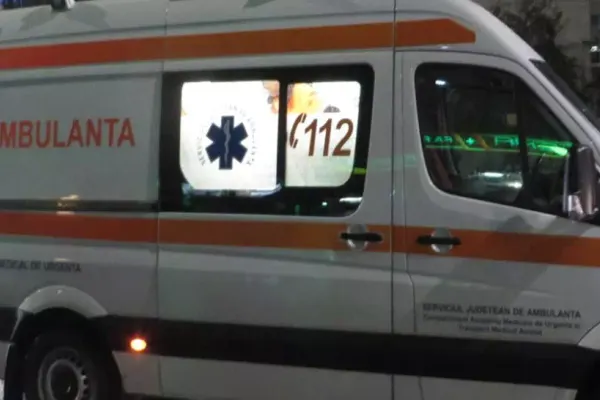 Accident grav pe DN1 A între un autoturism și un microbuz în care se aflau nouă persoane