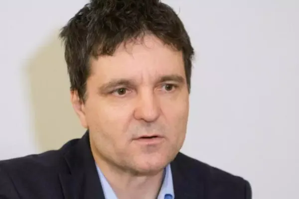Plângere penală pe numele lui Nicușor Dan. Ce acuzații i se aduc