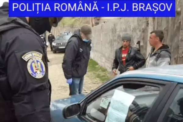 Jandarmi și polițiști atacați cu bâte, într-o localitate din Brașov (VIDEO)