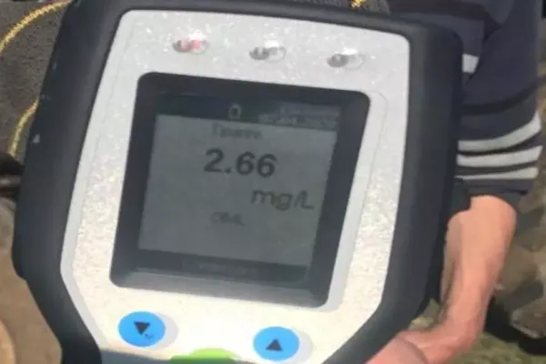 Bărbat cu alcoolemie record, surprins de polițiști la volanul unui tractor