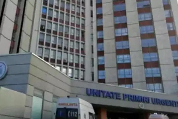Focar de infecție la Spitalul Universitar, din Capitală: 35 de medici și 75 de pacienți cu coronavirus. Managerul cere Armata