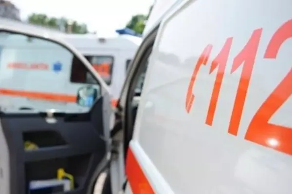 Caz ȘOCANT la Iași. Femeie accidentată pe trecerea de pietoni de o ambulanță