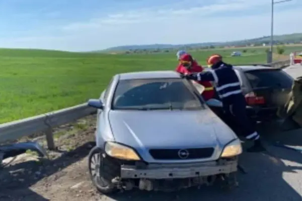Accident teribil la Suceava, un mort și doi răniți GALERIE FOTO