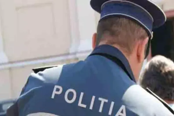 Polițist din Timișoara, diagnosticat cu coronavirus. Cinci polițiști locali, în izolare după ce au patrulat alături de polițistul infectat