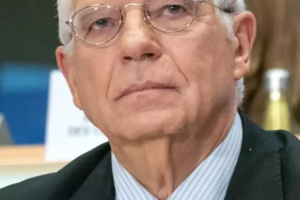 Cerință expresă de la UE: „Fără crize de nervi și reacții alarmiste în disputa Rusia - Ucraina ”
