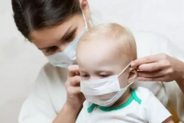 Focar de Covid-19 la un centru de plasament din Prahova: 20 de copii infectați