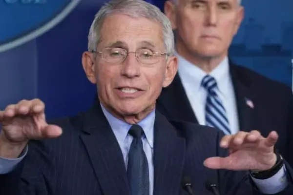 Imunologul american Anthony Fauci pune la îndoială siguranța vaccinurilor dezvoltate de China și Rusia