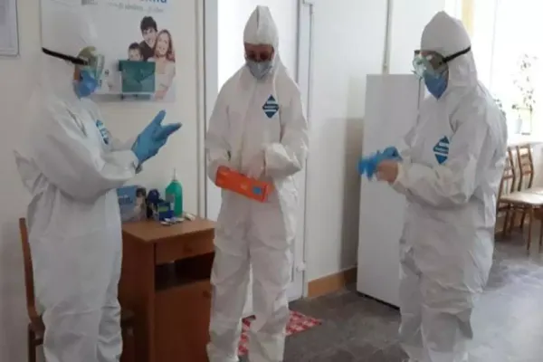 Ministerul Sănătății: Peste 40,000 de cadre medicale primesc bonusurile pentru lupta contra COVID