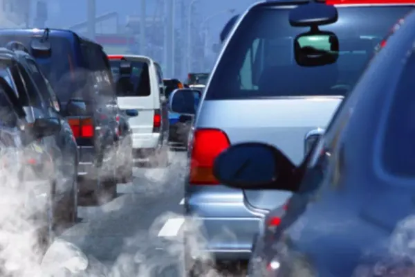 Nouă state membre UE au pus gând rău autoturismelor pe benzină și motorină