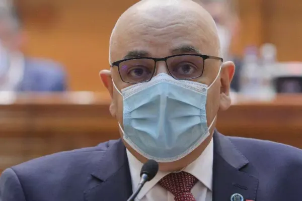 Raed Arafat îndeamnă românii să își petreacă vacanțele în țară: ”Este posibil oricând să apară un FOCAR”