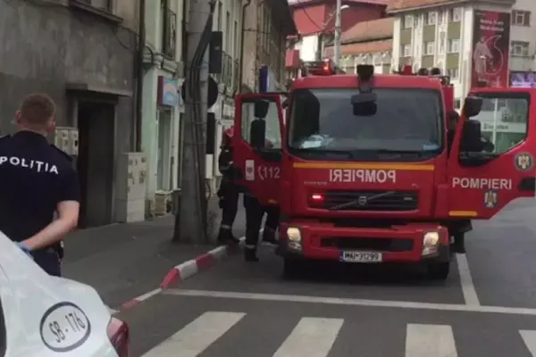 VIDEO Sibian întors din Germania, cazat într-un centru de carantină, a amenințat că se aruncă de la etaj