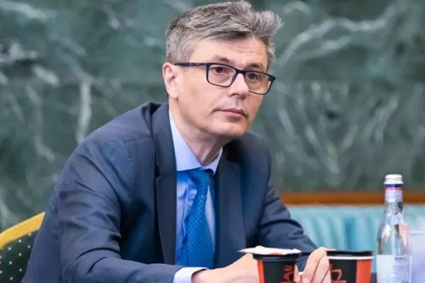 Virgil Popescu: ”România a făcut un pas important: va fi PRIMA ţară care va scoate gaze naturale din Marea Neagră”