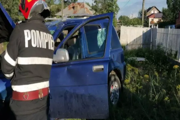 Dosar penal pentru o șoferiță vitezomană care a provocat un accident. Două femei și doi copii au văzut moartea cu ochii