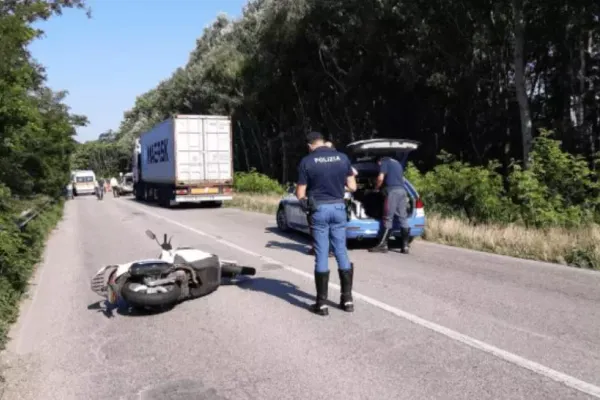 Lumea fotbalului, în doliu! A murit la doar 21 de ani într-un accident de motocicletă