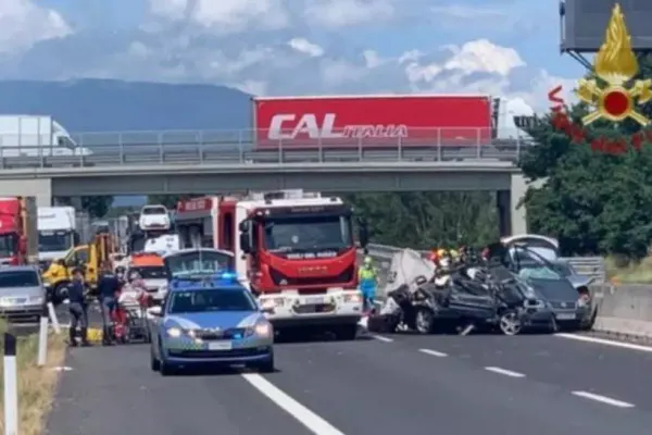 Primele imagini cu tragicul accident din Italia în care au murit 4 români