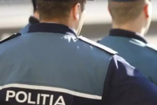 Bărbatul care a încercat să răpească o fată de 12 ani care se ducea la şcoală a fost REȚINUT. Cum l-au prins polițiștii
