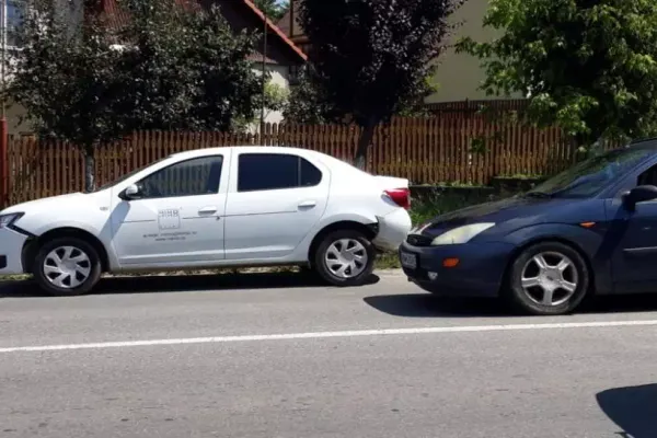 Maramureș: Patru autovehicule, implicate într-un accident în Sighetu Marmației! Două persoane au ajuns la spital