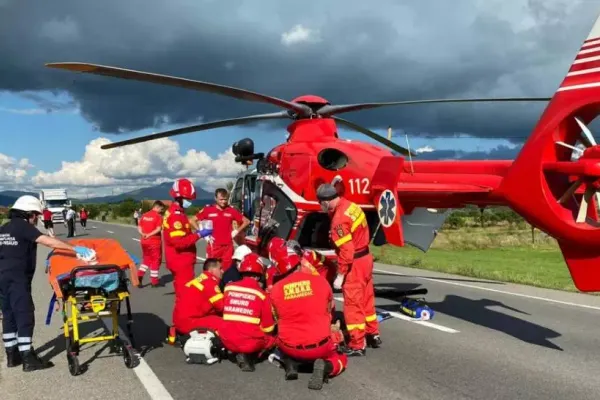 Accident GRAV în județul Giurgiu: O fetiță de 10 ani preluată cu un elicopter SMURD și transportată la un spital din București
