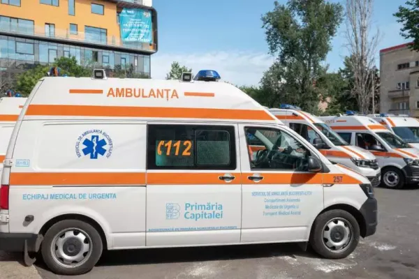 100 de ambulanțe noi cumpărate de Primăria Capitalei. Gabriela Firea: ”Am investit în sănătate în 4 ani cât alții în 20 de ani!”