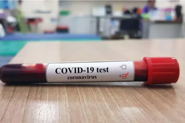 Focar de COVID-19 în Primăria Ploiești! Peste 10 persoane au fost infectate cu noul coronavirus
