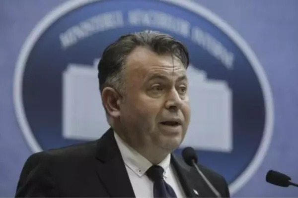 Nelu Tătaru, cu ochii pe "băieții deștepți" din Sănătate: Politica a intrat în sala de operație