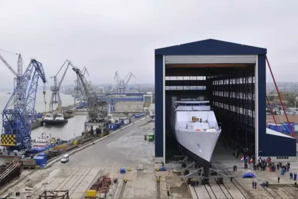 Focar de Covid-19 la Șantierul Naval Galați, zeci de cazuri confirmate
