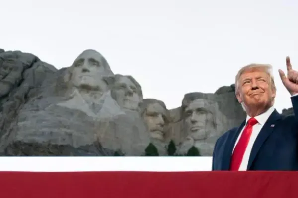 Intervenție ISTORICĂ a oamenilor de știință din SUA. Îndeamnă la votul pro-Biden, criticându-l pe Trump că ”neagă realitatea”