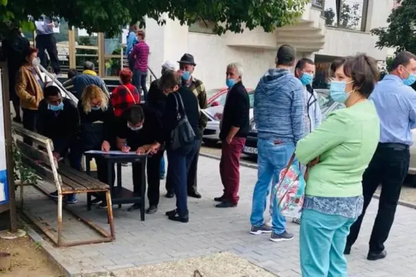 Violeta Alexandru le cere șefilor de case de pensii să iasă din birou: ”La Piatra Neamț, am găsit o casă de pensii aglomerată, o instituție prăfuită”