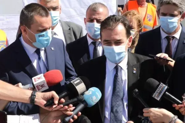 Orban i-a criticat pe părinții care și-au adus copiii la protestele față de purtarea măștii: Nu înțeleg cum e posibil așa ceva în România