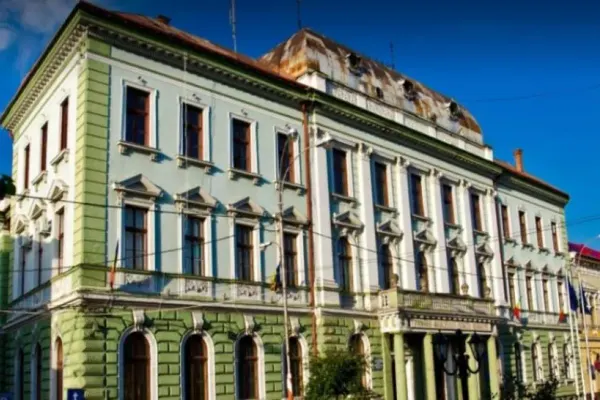 Focar CoVid-19 la un centru privat pentru bătrâni din Baia Sprie! Probleme și la Primăria Sighetu Marmației