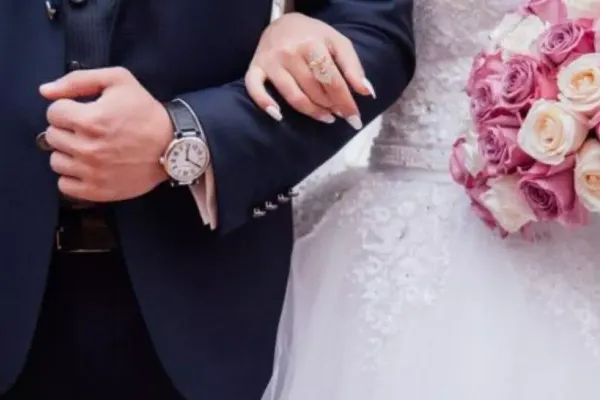 Anchetă de amploare după nunta cu 350 de persoane, socrilor li s-a făcut rău! Polițiștii îi caută pe cei 350 de invitați
