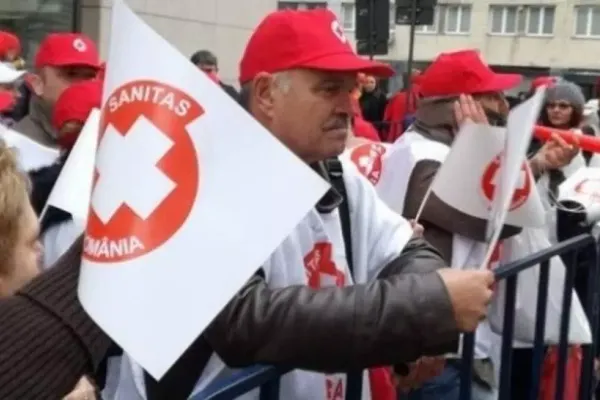 Sindicatele din Sănătate cer modificarea Legii salarizării și avertizează cu acțiuni comune