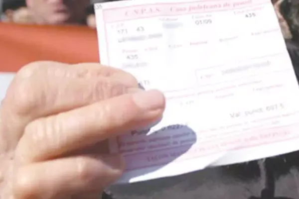 Pensionarii cer majorarea ratei inflației și amenință cu PROTESTE
