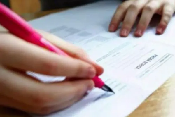 Ministerul Educației a publicat modelele de subiecte de la Bacalaureat și Evaluarea Națională din 2021