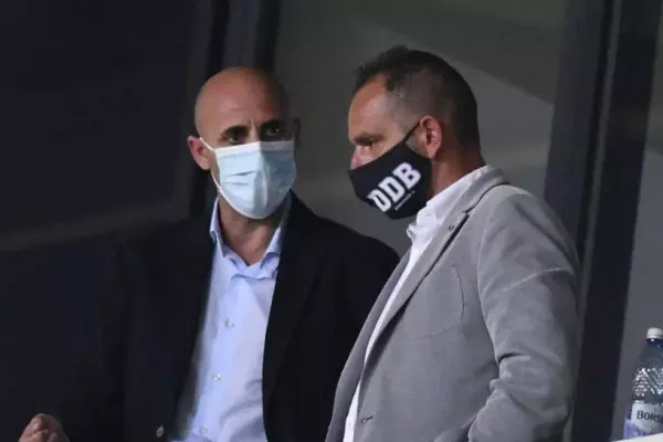 EXCLUSIV | S-a umplut paharul la Dinamo! ”Oameni fără scrupule! Să nu mai calce în România în viața lor!”