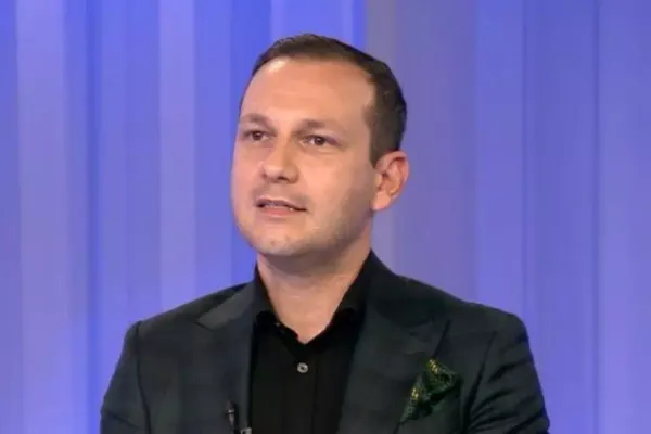 SĂNĂTATEA LA CONTROL | Radu Țincu: „Nu este nimic anormal să dezvoltăm aceste reacții adverse la rapel. Nu necesită tratament”