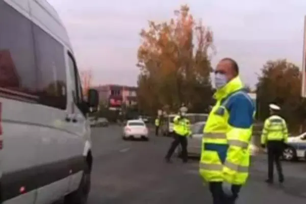 Polițiștii fac descinderi la o grupare de hoți din Prahova, dar și o mare razie în trafic