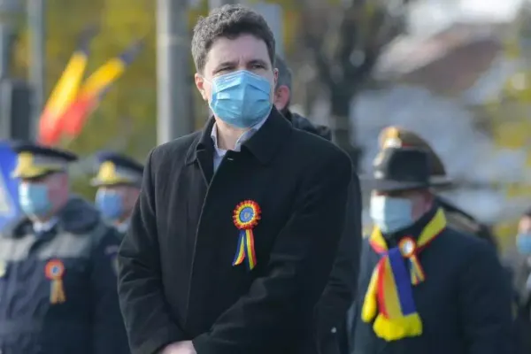 Nicușor Dan, de 1 Decembrie: Respectul față de lege și implicarea socială reprezintă patriotismul zilelor noastre