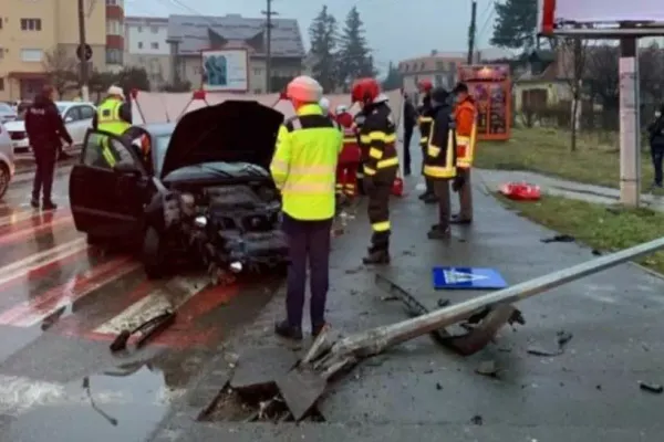 Victimă în stop cardio-respirator după un accident rutier produs în județul Brașov