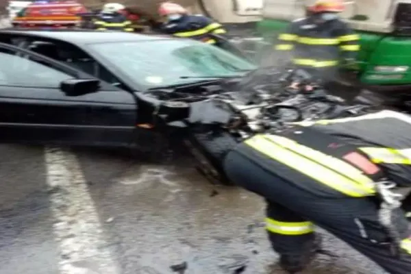Accident rutier între Zalău şi Cluj, soldat cu un mort și doi răniți. Trafic oprit pe DN1F