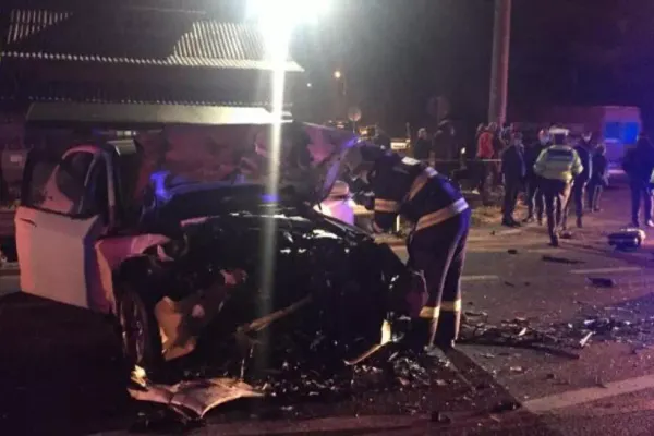 UDATE VIDEO Doua dintre victimele unui accident teribil produs în județul Argeș au murit