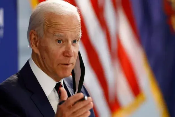 Joe Biden suspendă decizia retragerii unei părți din trupele americane din Germania luată de Donald Trump