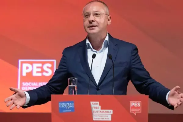 Liderul socialiștilor europeni îi cere președintelui Iohannis să numească un guvern PSD