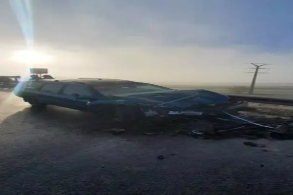 FOTO | Accident cu trei maşini pe Autostrada A3! Un şofer a intrat pe contrasens